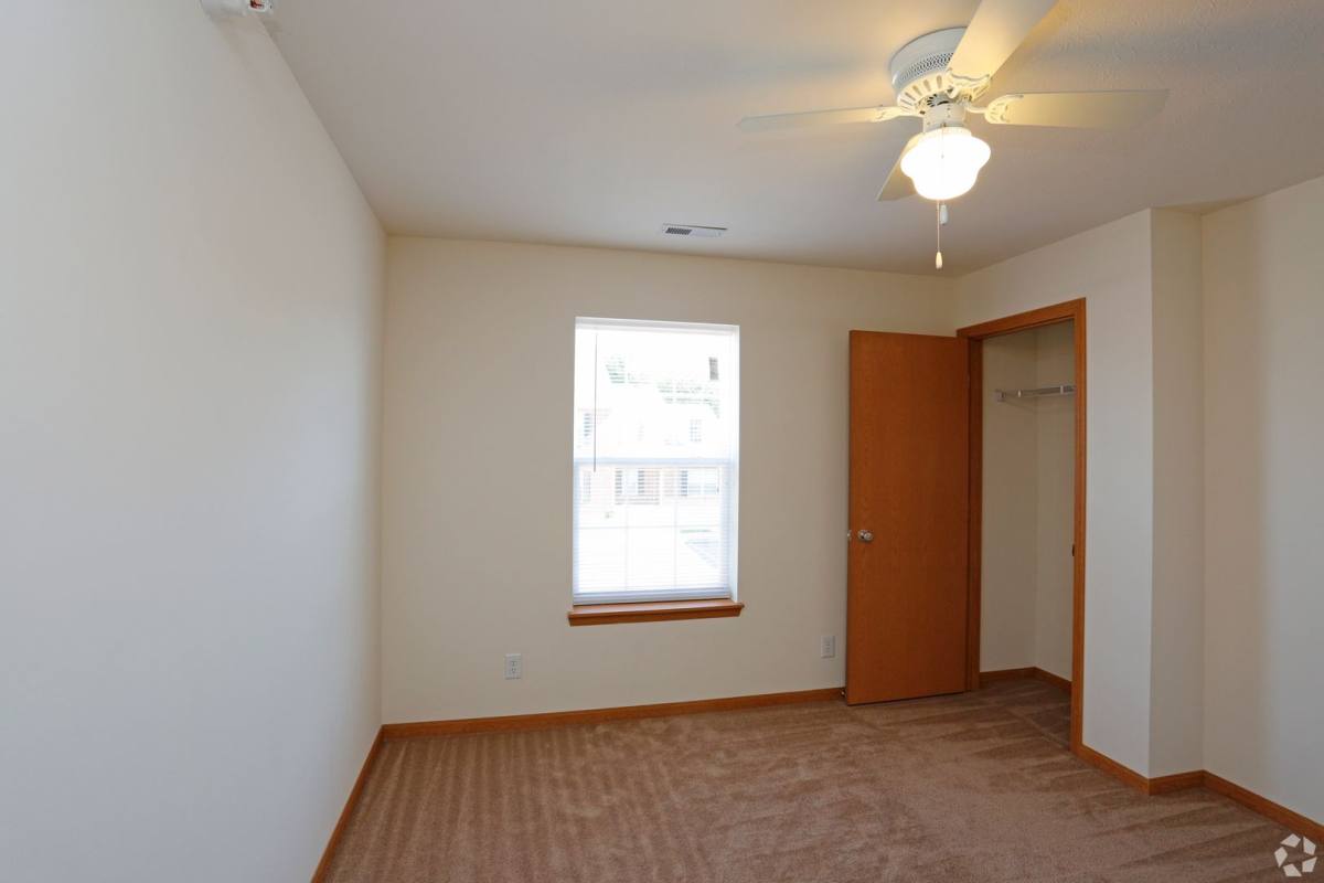 710 Veterans Memorial Parkway W, Lafayette, IN 47909 - Apartment For Rent - Image 5
