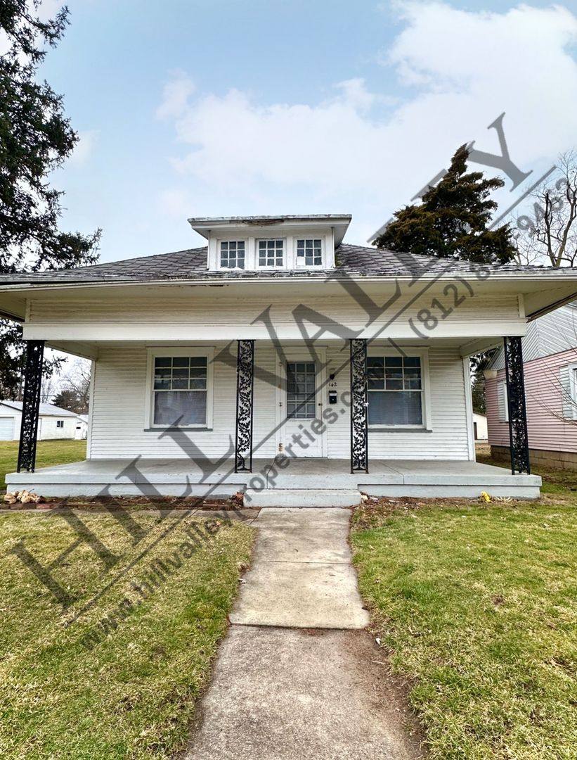 House for rent at 142 N Fruitridge Ave, Terre Haute, IN 47803