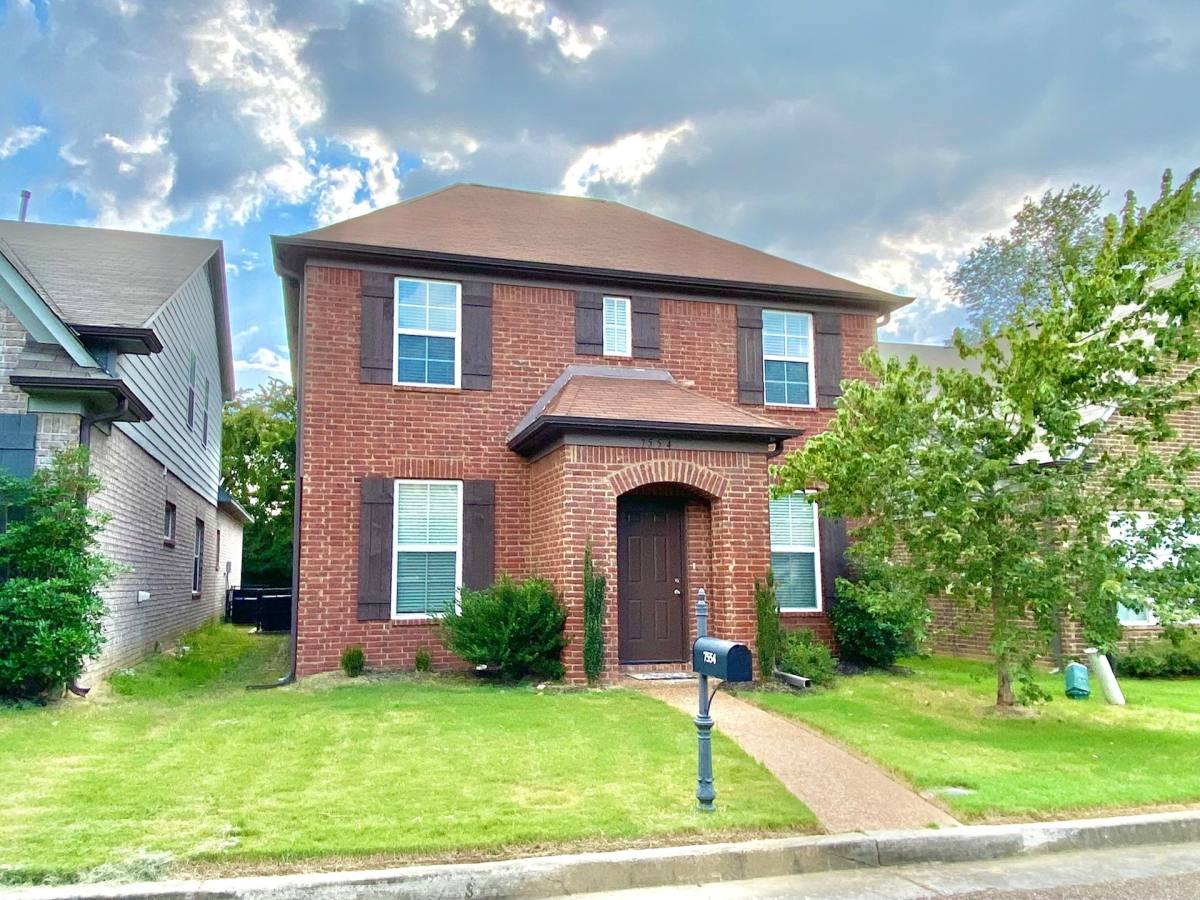 Apartment for rent at 7554 Glen Laurel Way, Memphis, TN 38125