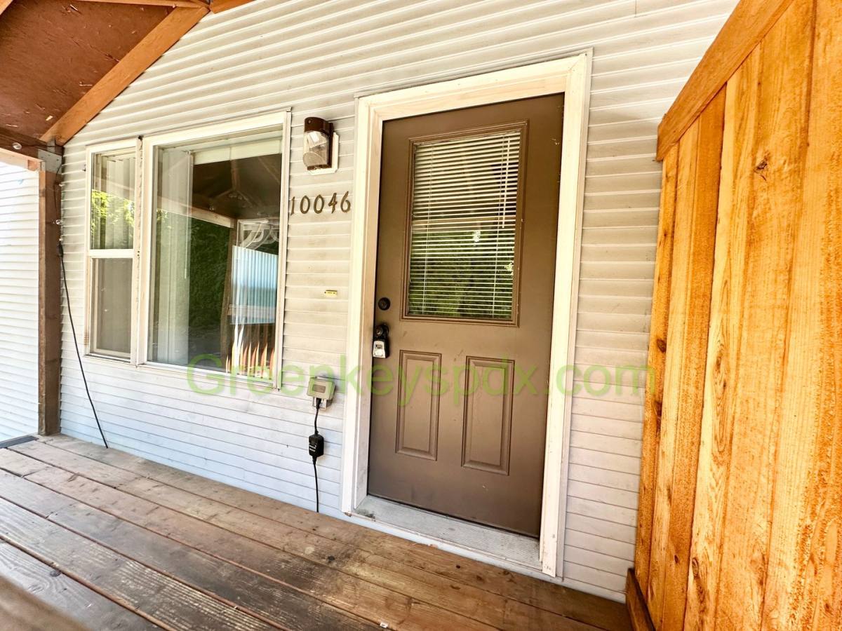 Townhouse for rent at 10046 N Lombard St, Portland, OR 97203