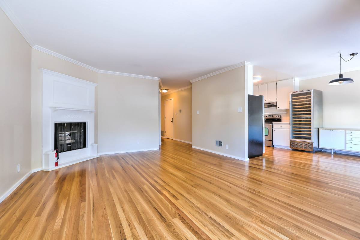 Condo for rent at 415 Arkansas St, San Francisco, CA 94107