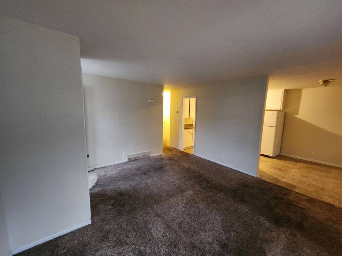 House for rent at 6327 N 51st Ave, Omaha, NE 68104