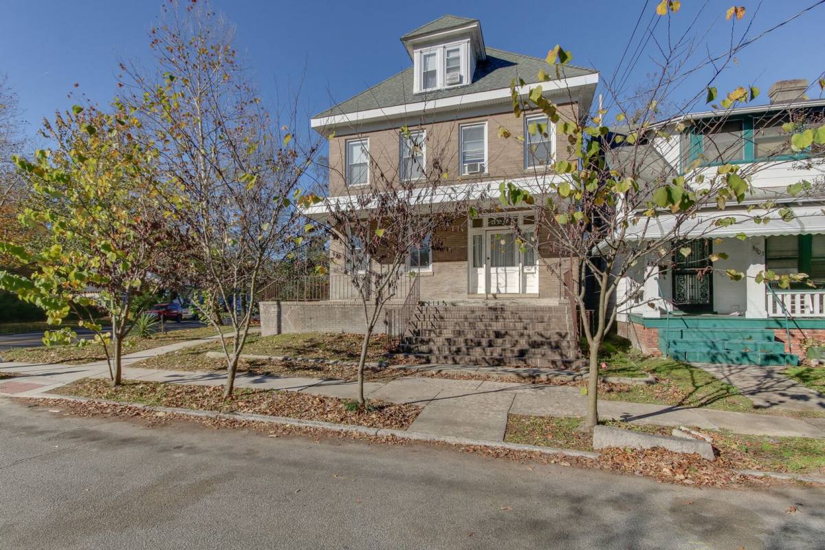 Apartment for rent at 3901 Newport Ave, Norfolk, VA 23508