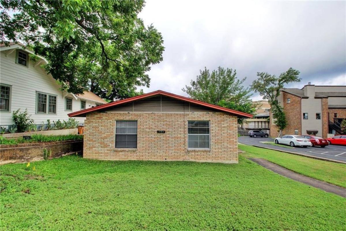 Townhouse for rent at 507 Bellevue Place #A, Austin, TX 78705