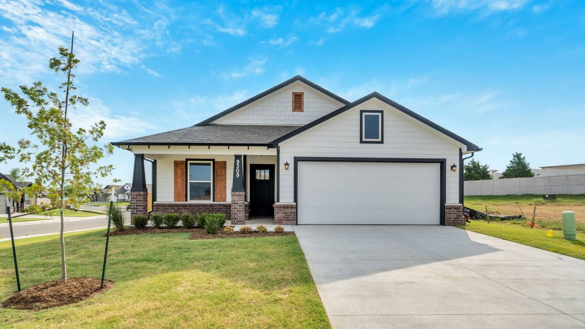 House for rent at 9309 N 115th E Ave, Owasso, OK 74055
