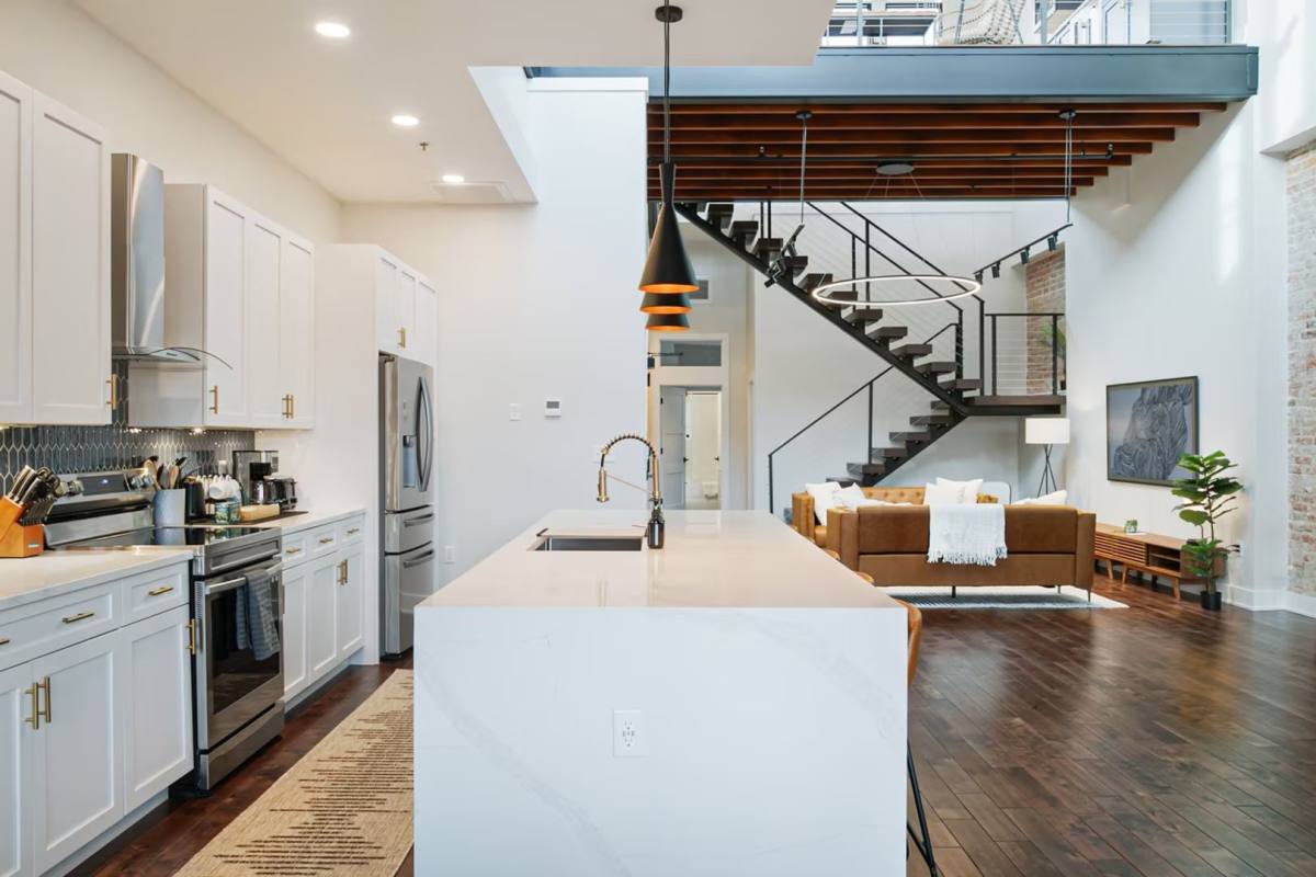 House for rent at 122 College St #301, Asheville, NC 28801