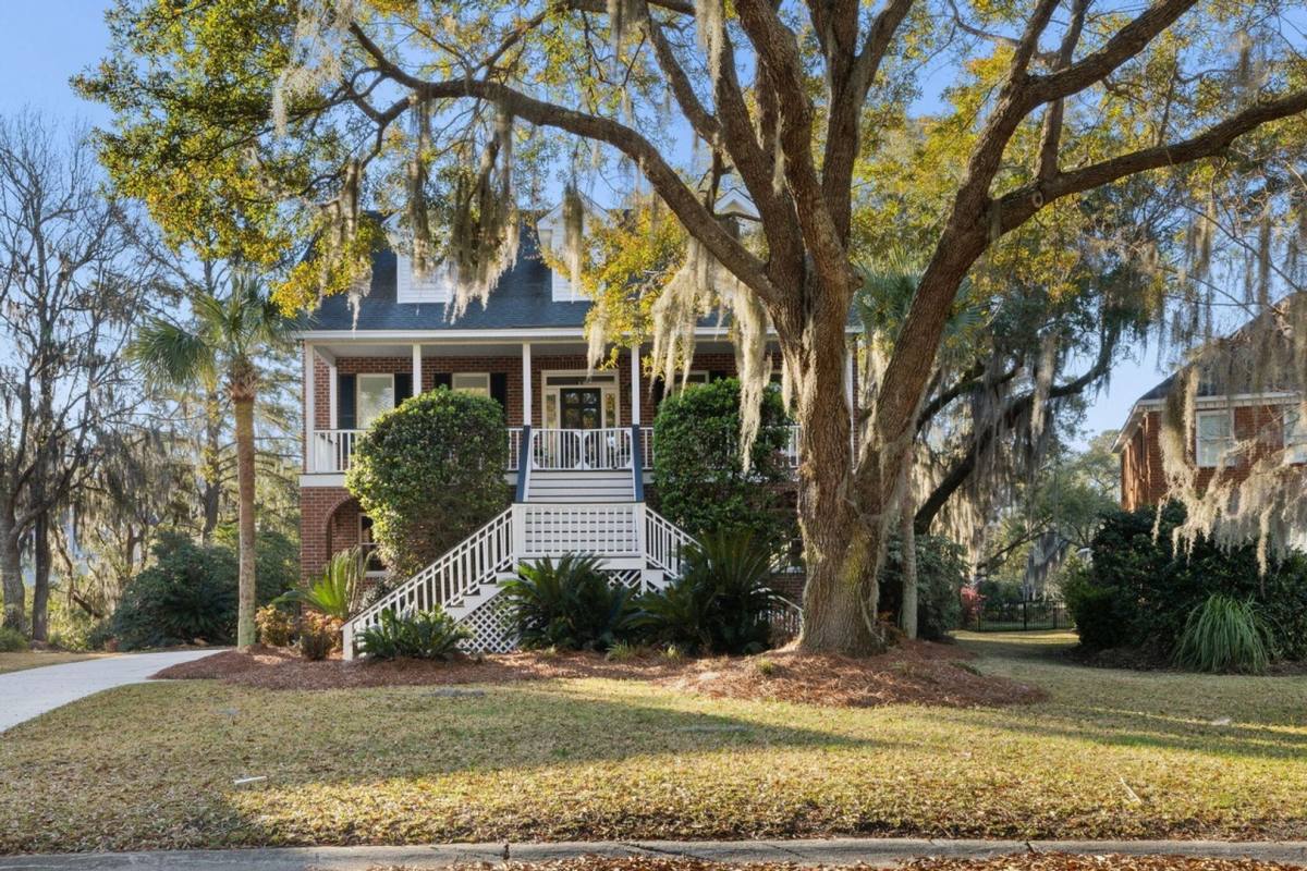 House for rent at 669 Palisades Dr, Mount Pleasant, SC 29464