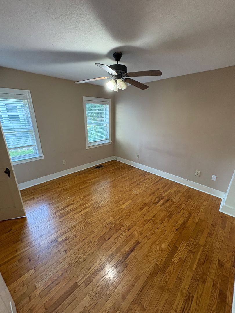 Apartment for rent at 710 Cabell Dr, Bowling Green, KY 42102