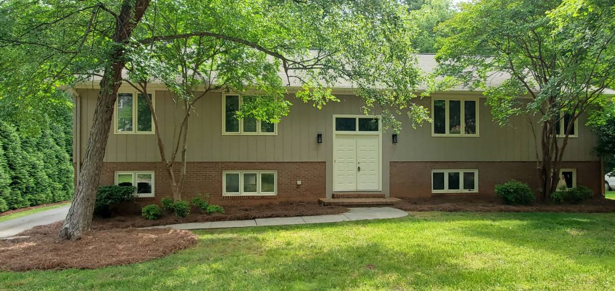 House for rent at 1410 Bearhollow Rd, Greensboro, NC 27410