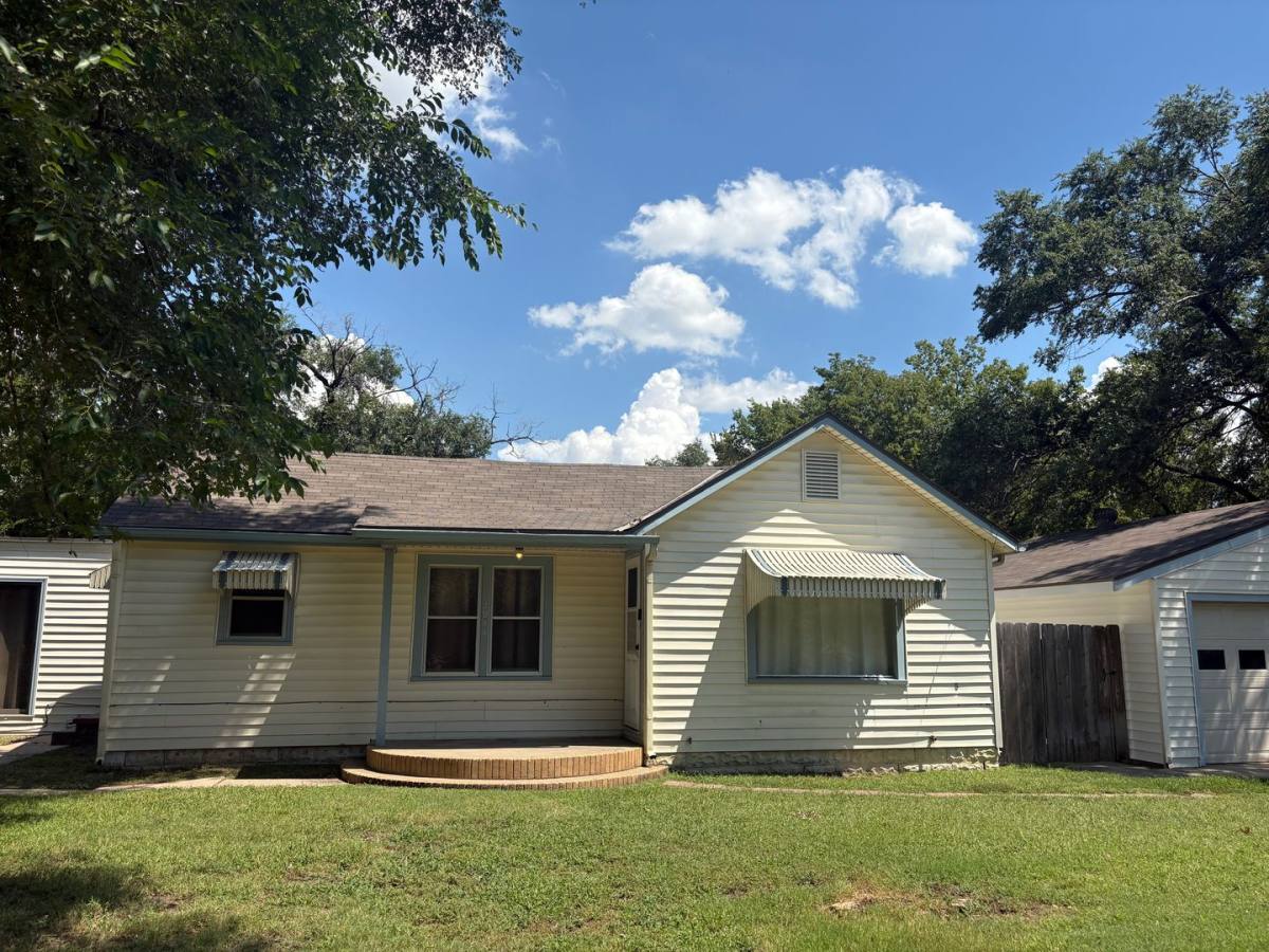 House for rent at 2944 N Coolidge, Wichita, KS 67204