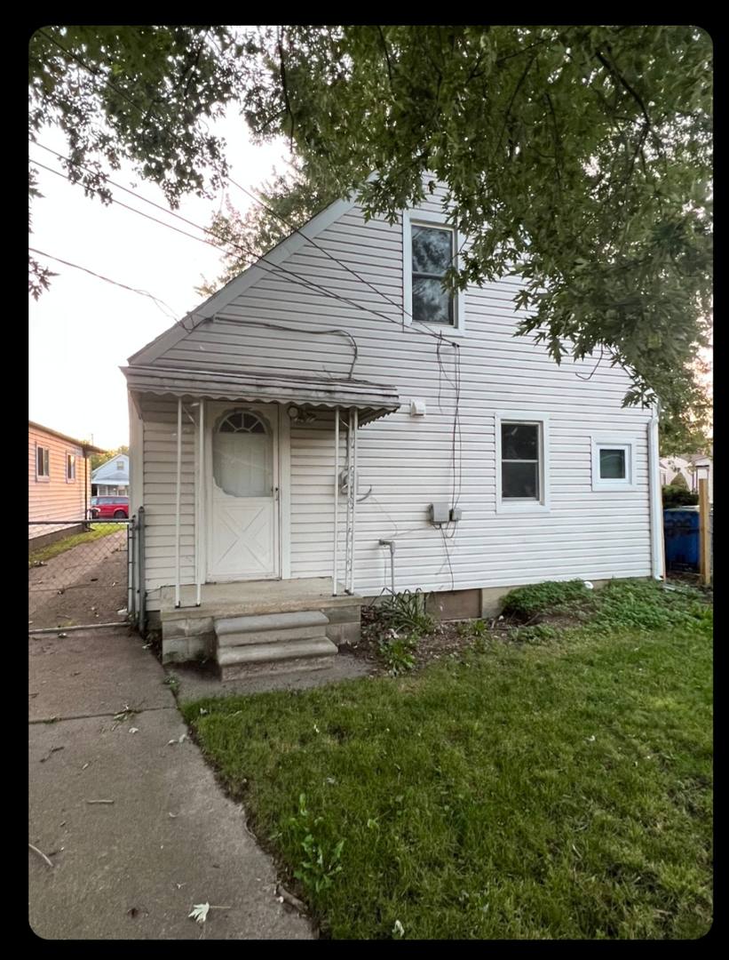 House for rent at 22376 Columbus Ave, Warren, MI 48089