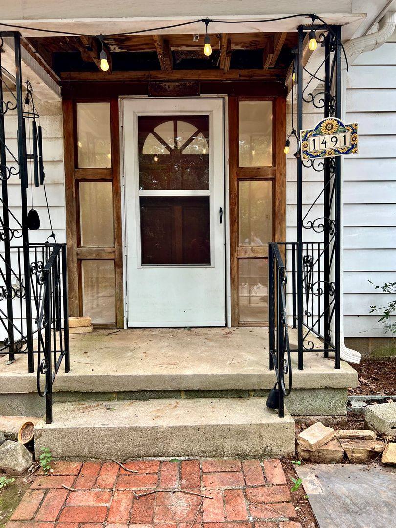 House for rent at 1491 Austin Dr, Decatur, GA 30032