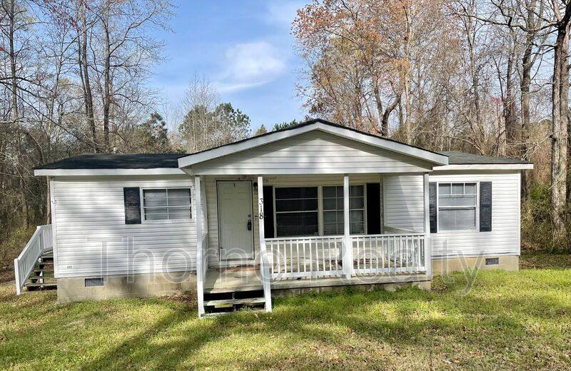 House for rent at 318 S First St, Tarboro, NC 27886