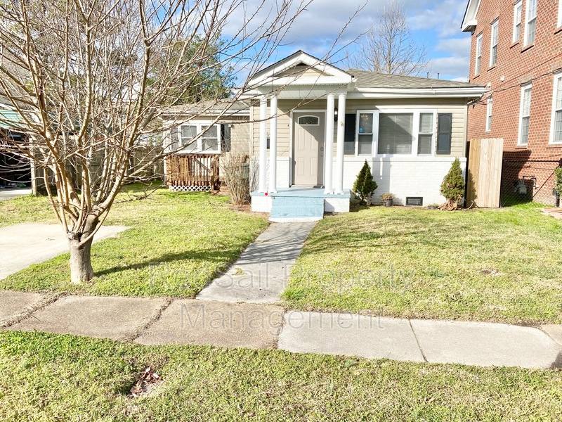 House for rent at 2922 Hollister Ave, Norfolk, VA 23504