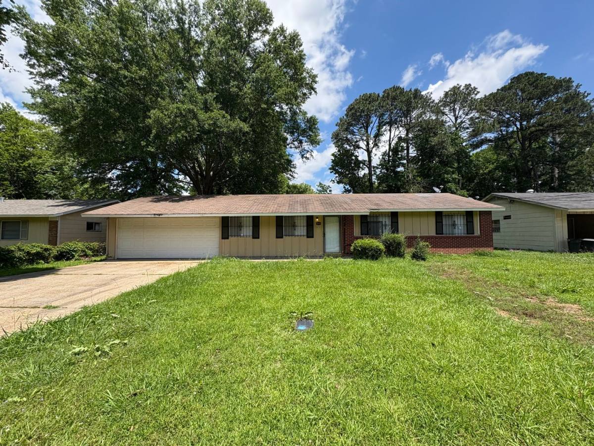 House for rent at 3435 Casa Grande Circle, Jackson, MS 39209