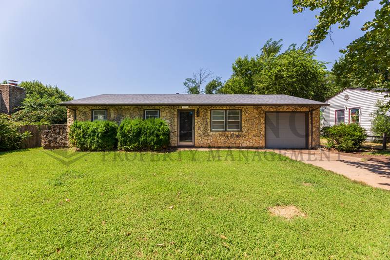 House for rent at 6505 N Randall Dr, Wichita, KS 67219