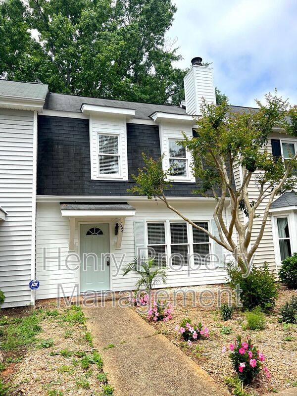 Townhouse for rent at 1446 Aversboro Rd, Garner, NC 27529