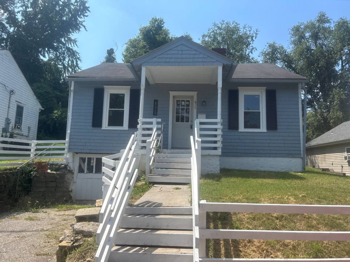 House for rent at 826 1st Ave, Frankfort, KY 40601