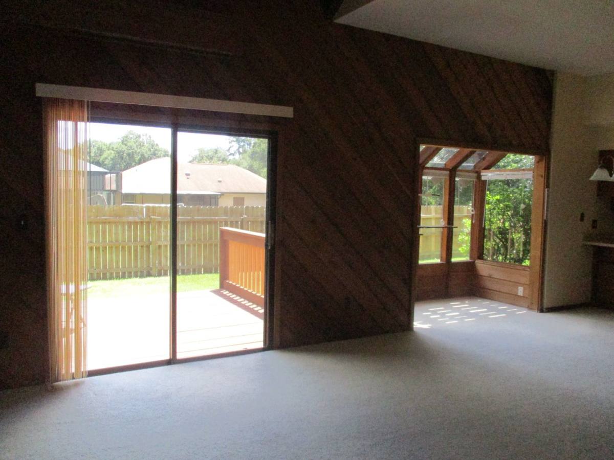 House for rent at 1631 NW 94th St, Gainesville, FL 32606