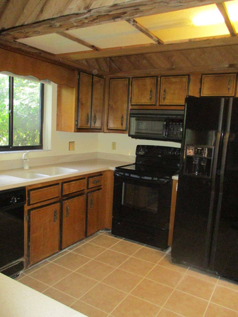 House for rent at 1631 NW 94th St, Gainesville, FL 32606
