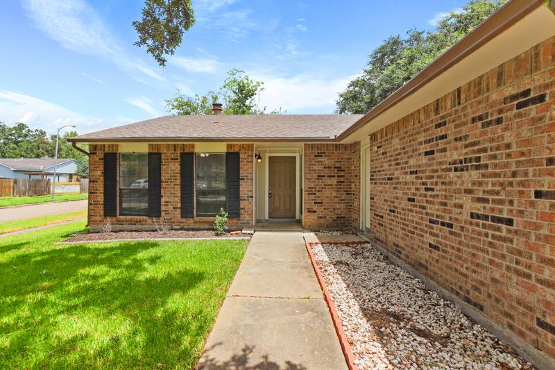 House for rent at 6827 Gettysburg Dr, Richmond, TX 77469