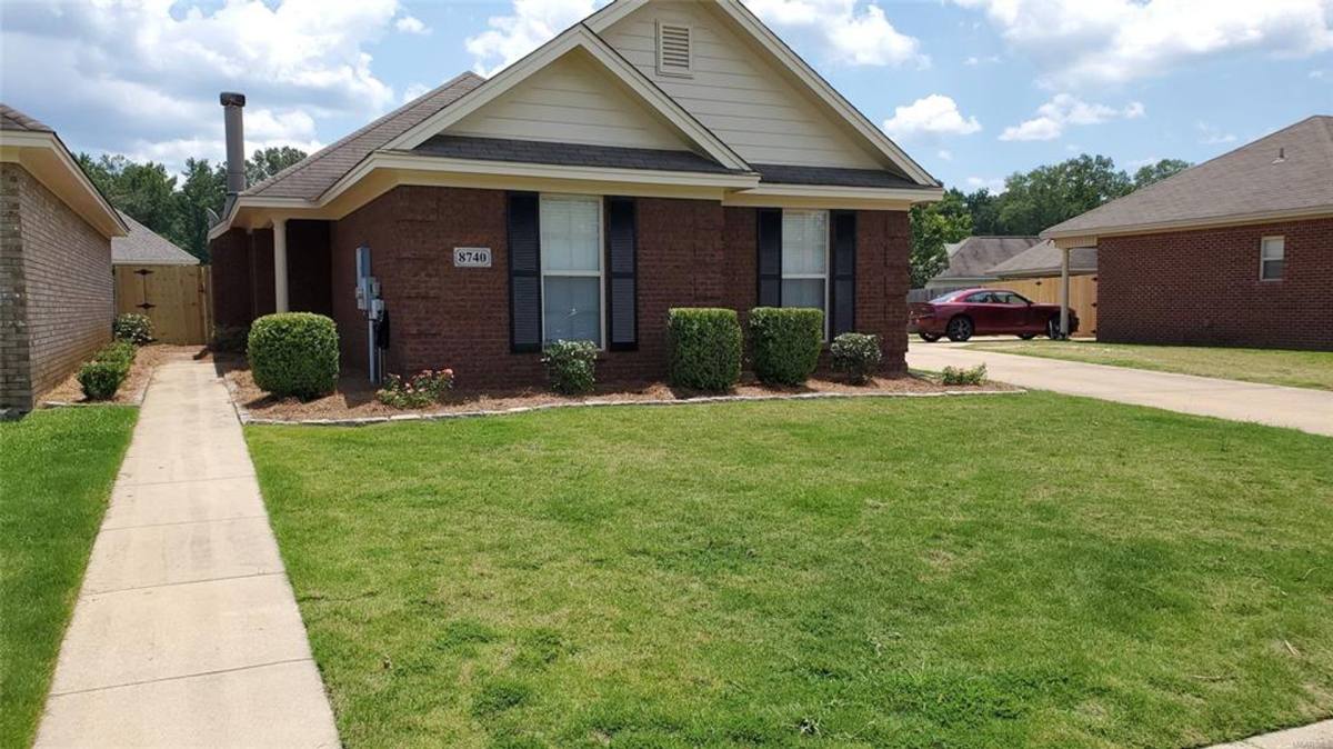 House for rent at 8740 Lindsey Lane, Montgomery, AL 36117