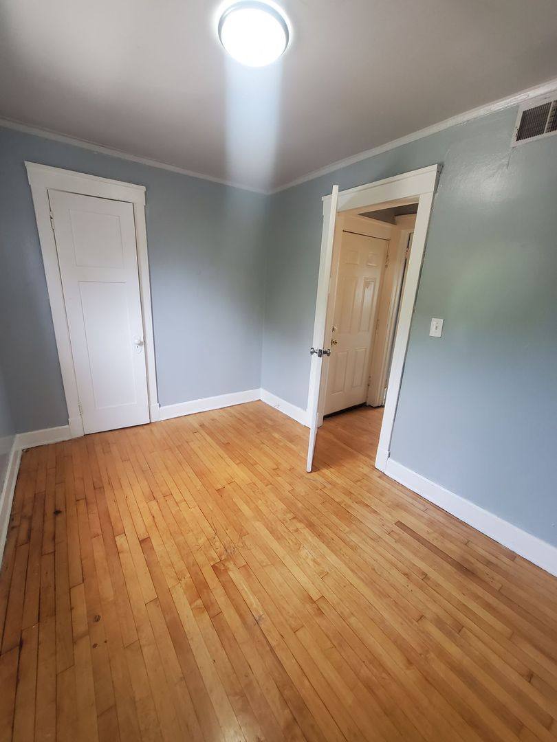 Apartment for rent at 3303 W Juneau Ave, Milwaukee, WI 53208