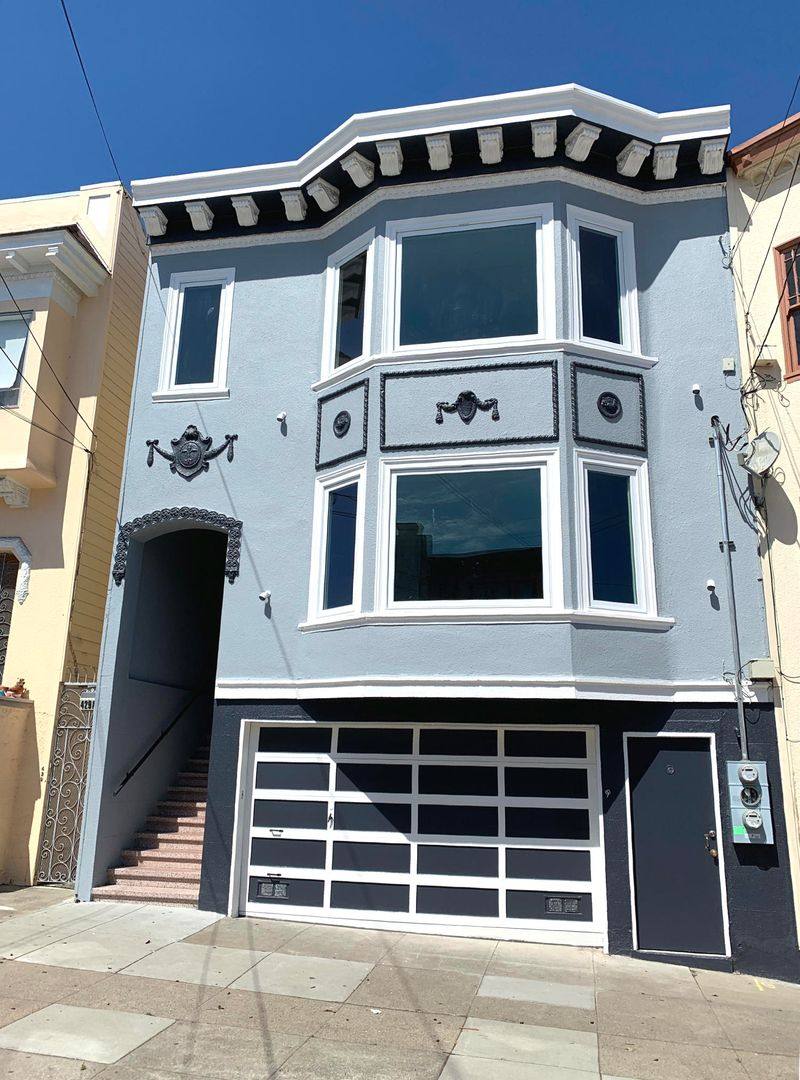 Apartment for rent at 423-425 11th Ave, San Francisco, CA 94118