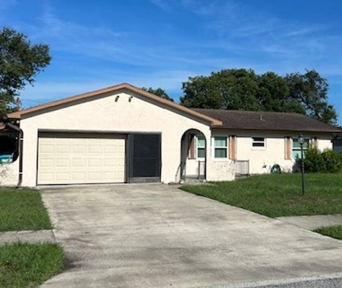 House for rent at 1210 Stillwater Ave, Deltona, FL 32725