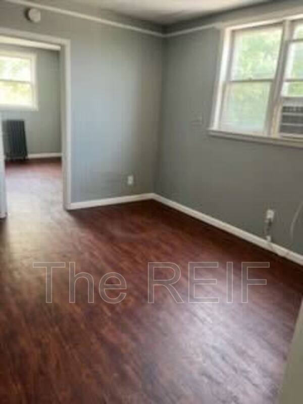 Apartment for rent at 1025 N Washington Ave #10, Lansing, MI 48906
