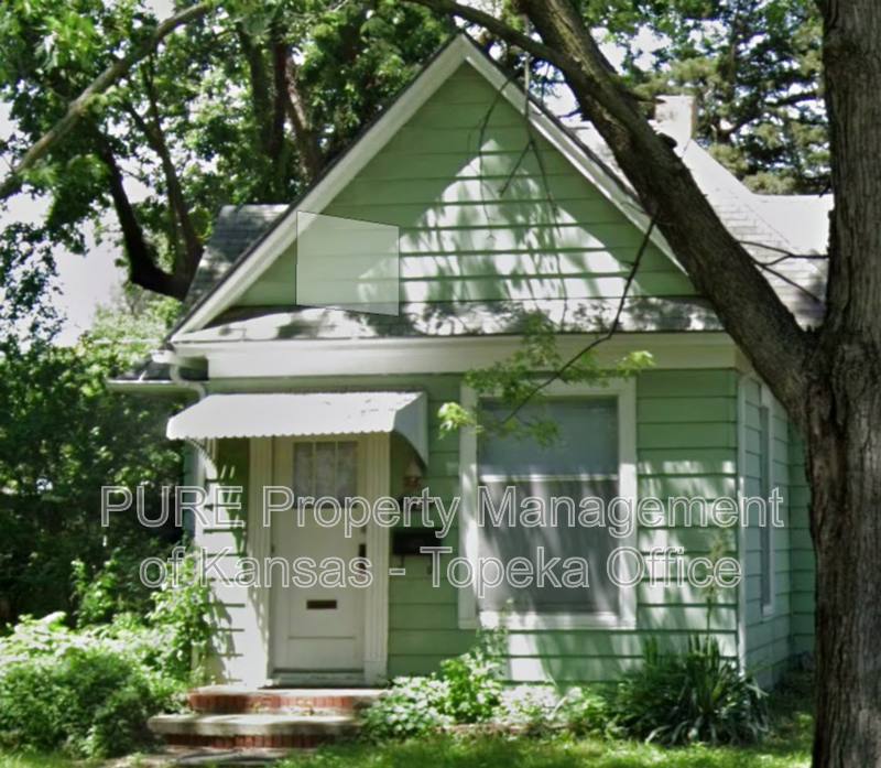 House for rent at 1181 SW Macvicar Ave, Topeka, KS 66604