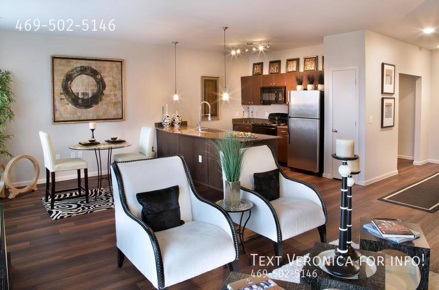 Apartment for rent at 11011 Domain Dr, Austin, TX 78758
