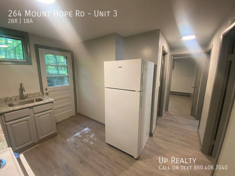Apartment for rent at 264 Mount Hope Rd, Mansfield Center, CT 06250