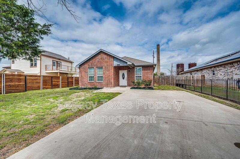 House for rent at 123 Peacock, Cleburne, TX 76031