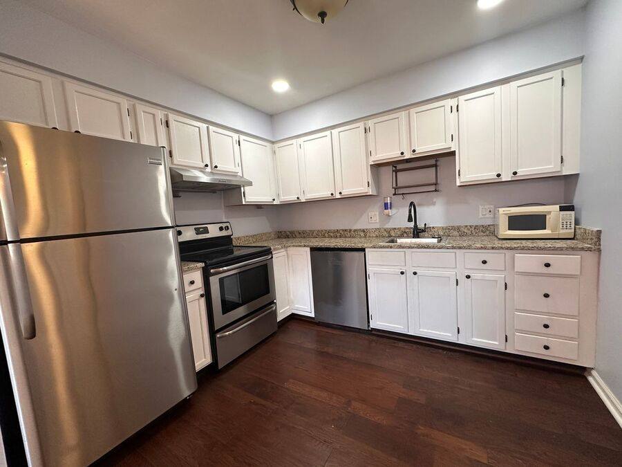 Condo for rent at 440 Baldwin Ave #72, Rochester, MI 48307