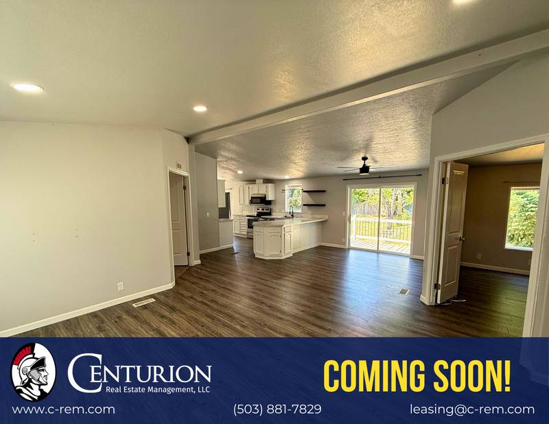 House for rent at 865 Vista Ave SE, Salem, OR 97302
