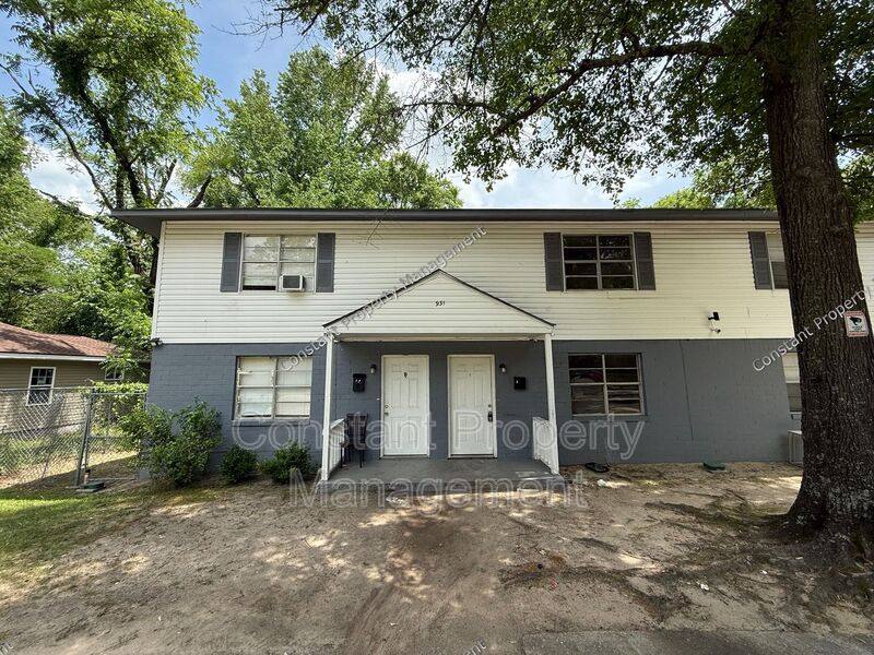 Townhouse for rent at 929 Magnolia Dr #A, Macon, GA 31217