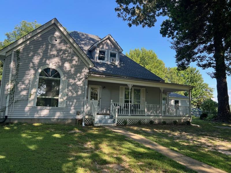 Apartment for rent at 280 Dunlap Rd #1, Martin, TN 38237