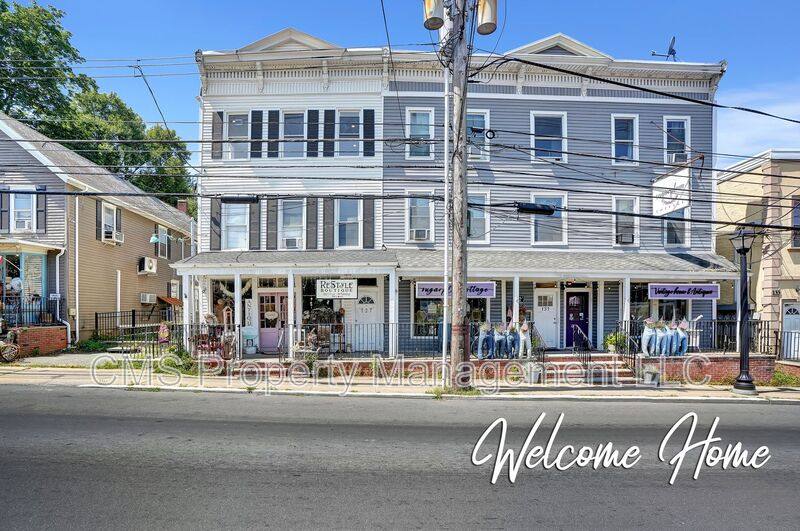 Apartment for rent at 127 Main St #2, Andover, NJ 07821