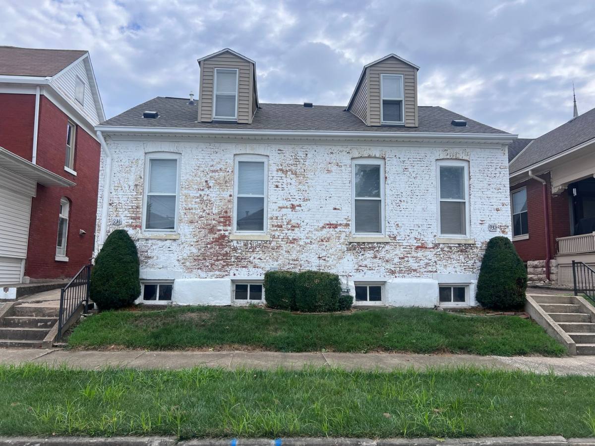 Apartment for rent at 932-934 Kentucky, Quincy, IL 62301