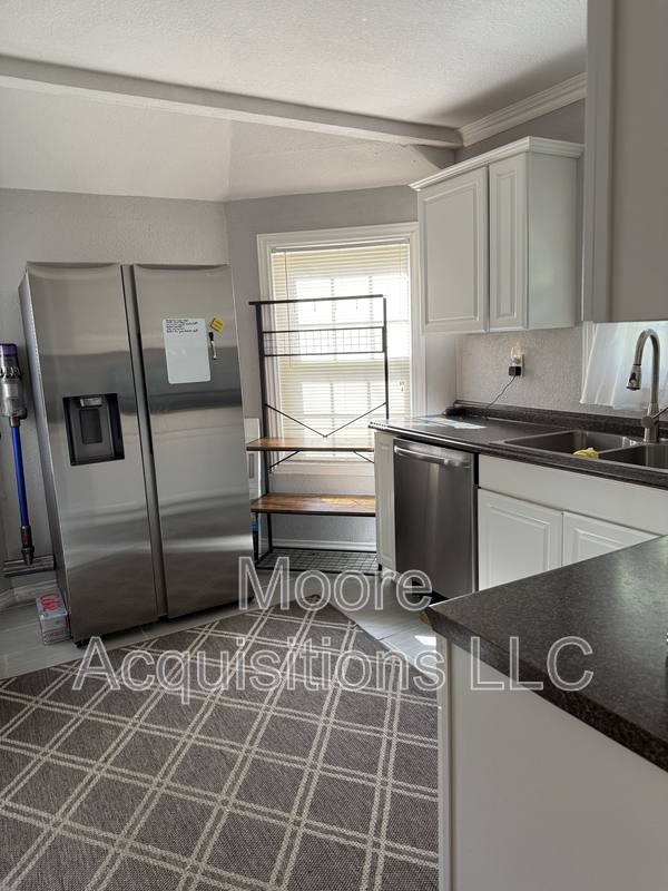 House for rent at 1602 N Lockhart, Sherman, TX 75092