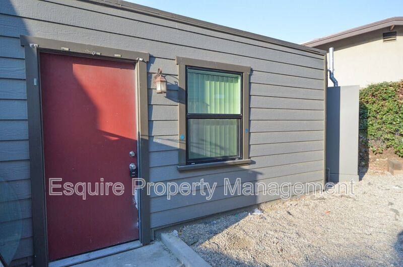 Apartment for rent at 114 S Olive St #116A, Santa Paula, CA 93060