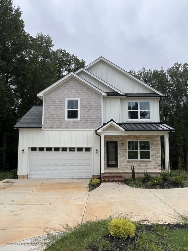 House for rent at 2130 N New Hope Rd, Gastonia, NC 28054