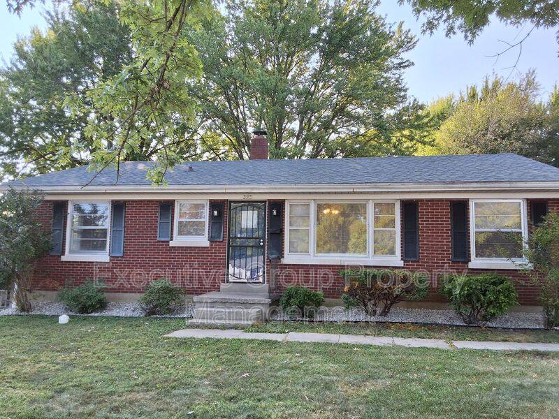 House for rent at 323 Sycamore St, Elizabethtown, KY 42701