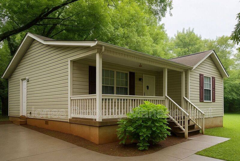 House for rent at 816 N Green St, Salisbury, NC 28144