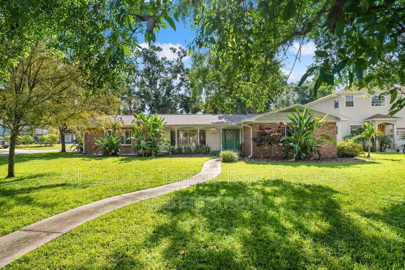 House for rent at 2725 N Myrtle Ave, Tampa, FL 33602