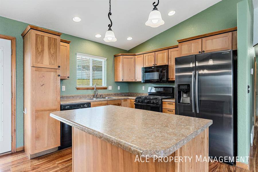 House for rent at 925 Crimson Court, Rapid City, SD 57701