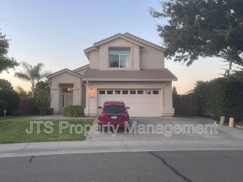 House for rent at 3232 Balada Way, Rancho Cordova, CA 95670