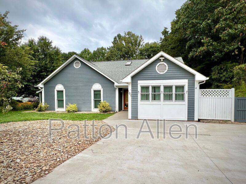House for rent at 101 Firwood Court, Asheville, NC 28804