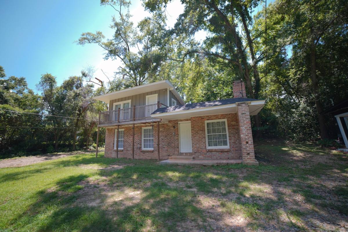 Apartment for rent at 1118 Pichard Dr, Tallahassee, FL 32311